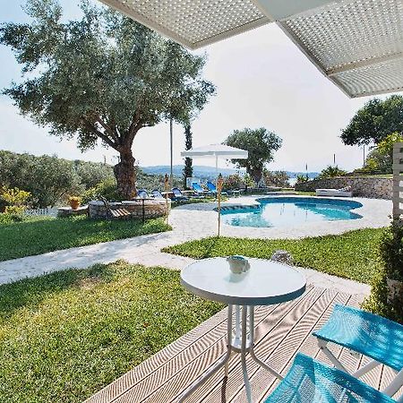 Sunny Place Resort Kranidi Esterno foto