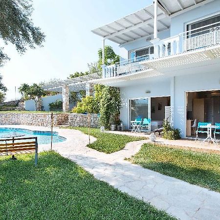 Sunny Place Resort Kranidi Esterno foto