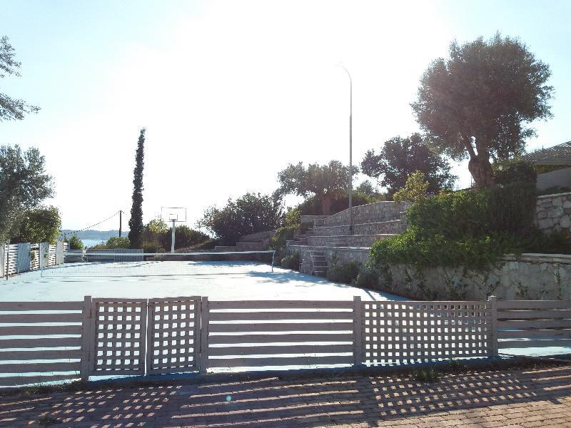Sunny Place Resort Kranidi Esterno foto